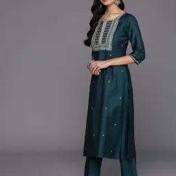 Gerua by Libas Blue Embroidered Kurta Set image 3