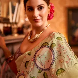 Saree Mall Beige Silk Printed Saree With Unstitched Blouse image 3