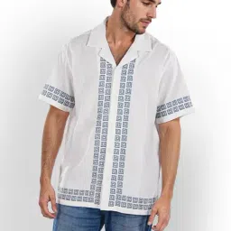 Celio* White Boxy Fit Printed Shirt-image-27