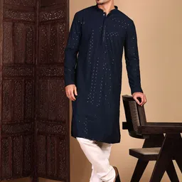 House of Pataudi Men Self Design Kurta with Pyjama image 4