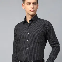 Hancock Black Cotton Slim Fit Checks Formal Shirts-picture-31