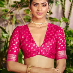 TIRA Ethnic Motifs Zari Silk Blend Handloom Patola Saree image 4