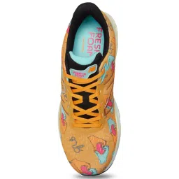 New Balance Men's Yellow Running Shoes image 3