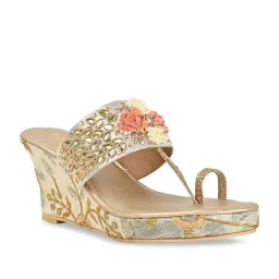 Rocia by Regal Women's Golden Toe Ring Wedges image 3