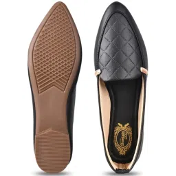 Shoetopia Women's Black Flat Ballets image 3