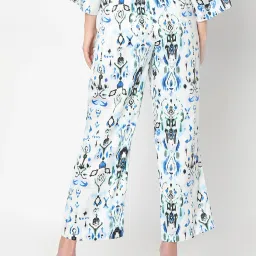 Vero Moda White & Blue Printed High Rise Pants image 3