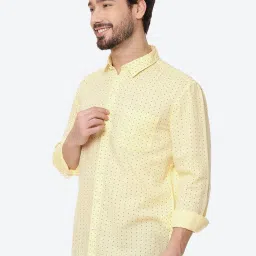 NUMERO UNO Yellow Slim Fit Printed Shirt image 3