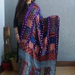 Weaves of Tradition Ethnic Motifs Printed Block Print Dupatta with Patchwork-picture-21