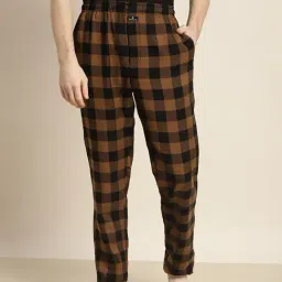 Hancock Black Cotton Regular Fit Checks Jogger Pants-image-22
