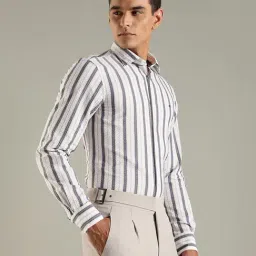 Tommy Hilfiger White Cotton Regular Fit Striped Shirt image 3