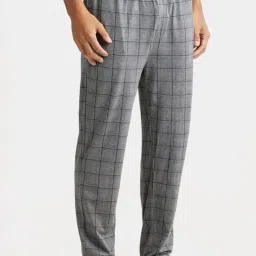 Jockey IM03 Men's Tencel Micro Modal Cotton Regular Fit Checkered Pyjama (Prints May Vary) image 3