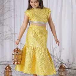 NEUDIS Girls Yellow Lace Lehenga with Choli-picture-21
