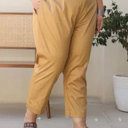 Juniper Golden Cotton Pants image 3