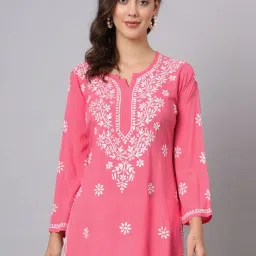 PARAMOUNT CHIKAN Pastel Pink Hand Embroidered Chikankari Straight Kurti image 3