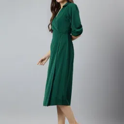Latin Quarters Green Wrap Dress image 3