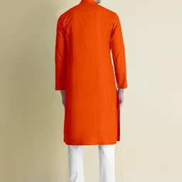 Krudha Fashion Men Flared Sleeves Thread Work Kurta image 2