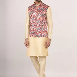 JEXI Men Floral Regular Pure Silk Kurta with Pyjamas image 4