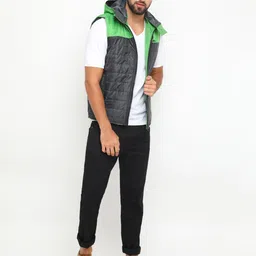 Plutus Men Charcoal Grey & Green Colourblocked Lightweight Hooded Padded Jacket image 5