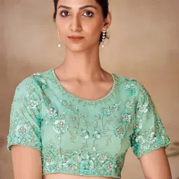 Odette Sea Green Embroidered Saree With Unstitched Blouse image 3