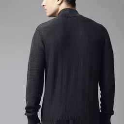 Roadster Men Solid Cotton Pullover image 4