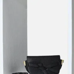 Van Heusen Black Handbag image 2