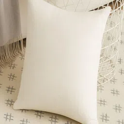INDHOME LIFE White Set of 2 Square Cushion Covers image 4