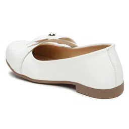 Tiny Bugs Bow Embellished Ballerinas - White image 4