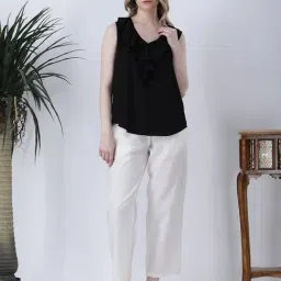 Qurvii Black Plain Ruffle Neck Top-picture-10