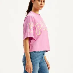 Levi's Pink Graphic Print T-Shirt image 3
