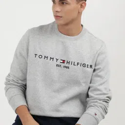 Tommy Hilfiger Bc16 Grey Heather Cotton Regular Fit Graphic Sweatshirt-image-4