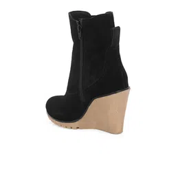Delize Women Round Toe Wedge Heel Chelsea Boots image 3