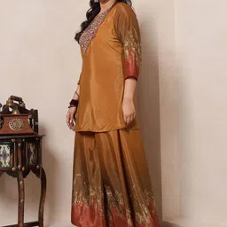 DEEBACO Embellished Pure Cotton Top & Palazzos Co-Ords image 4