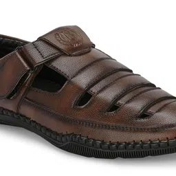 LEEPEETER Men Comfort Sandals image 4