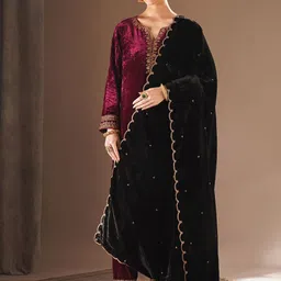 JAYPORE Women Floral Embroidered Velvet Shawl-picture-24