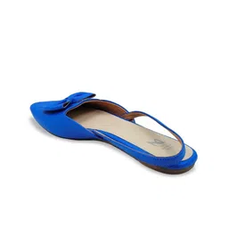 THE MADRAS TRUNK Women Pointed Toe with Bows Flats image 4