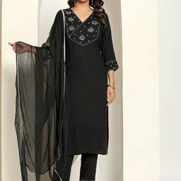 FLAMBOYANT Women Floral Embroidered Kurti with Trouser & Dupatta-image-1