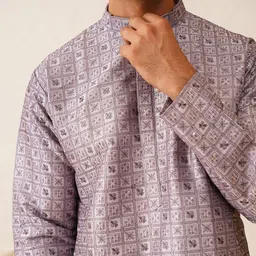 SOJANYA LUXE Embroidered Straight Kurta with Pyjamas image 5