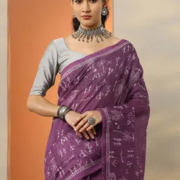 Libas Purple Printed Saree With Unstitched Blouse image 4