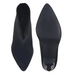 Hvnly by Shoetopia Women's Black Stiletto Boots image 3