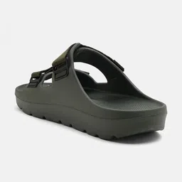 The Roadster Lifestyle Co. Men Self Design Sliders image 5