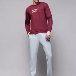Reebok Maroon Cotton Regular Fit Printed Sweatshirt image 4