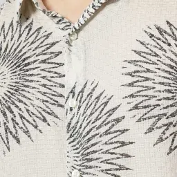 celio celio* Off White Regular Fit Printed Shirt image 4