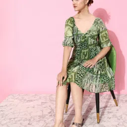 KASSUALLY Green Printed A Line Dress image 4