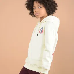 Crimsoune Club Boys White Graphic Sweatshirt image 4