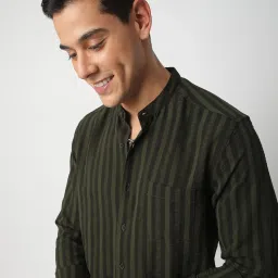 Vastrado Multicolored Relaxed Fit Striped Shirt image 4