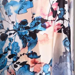 Odette White Silk Blend Printed Saree with Unstitched Blouse image 4