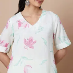 Melange By Lifestyle Off White Regular Fit Floral Print Kurtas image 5