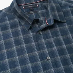 TOMMY HILFIGER Blue Checks Regular Fit Cotton Shirt image 4