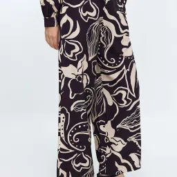 Cover Story Multi Printed Trousers image 4