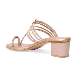 Eridani Women's Nayera Peach Toe Ring Sandals image 4